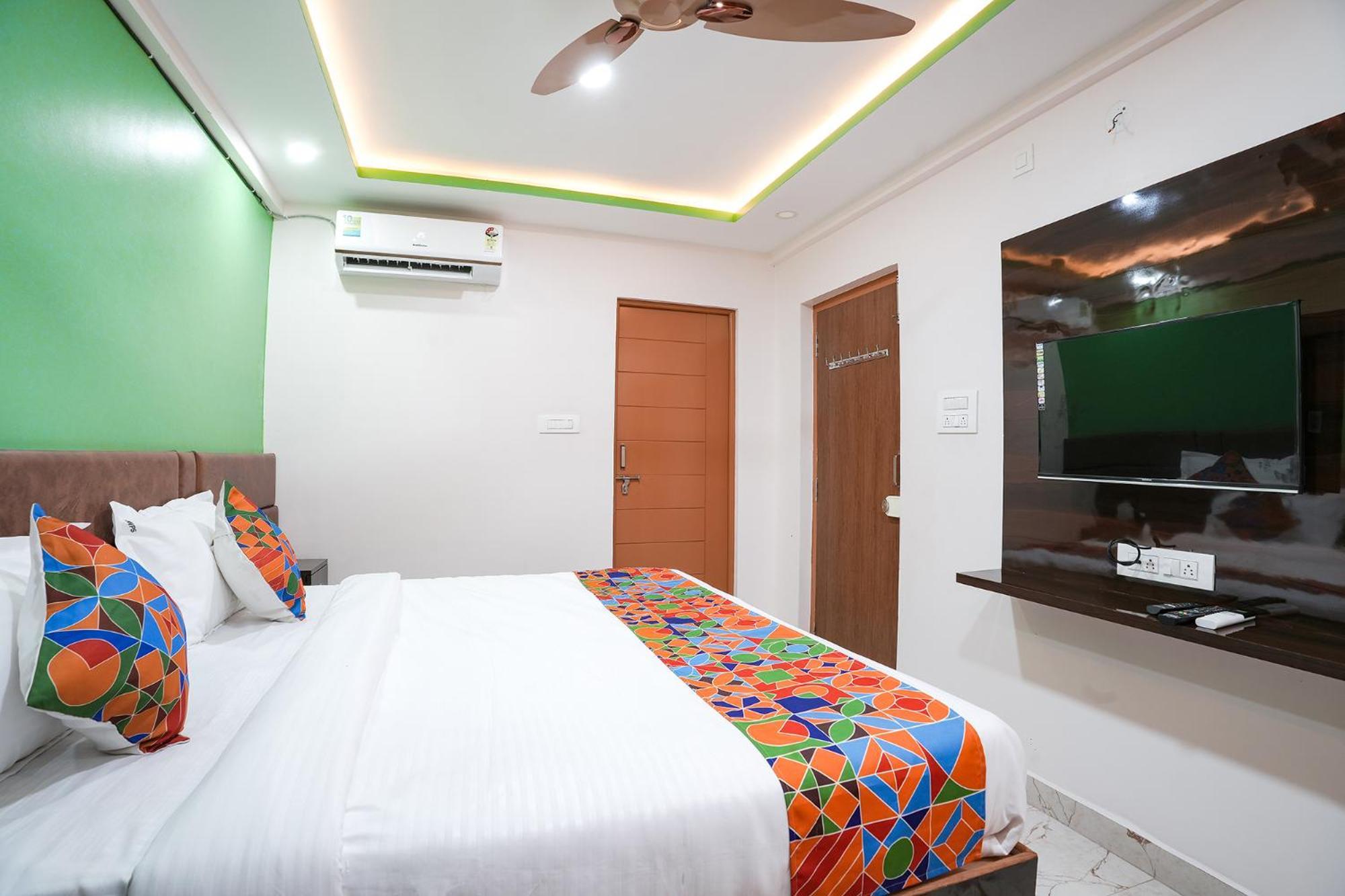 Fabhotel A White Pearl Suites - Kempegowda International Airport Settahalasur Exterior photo